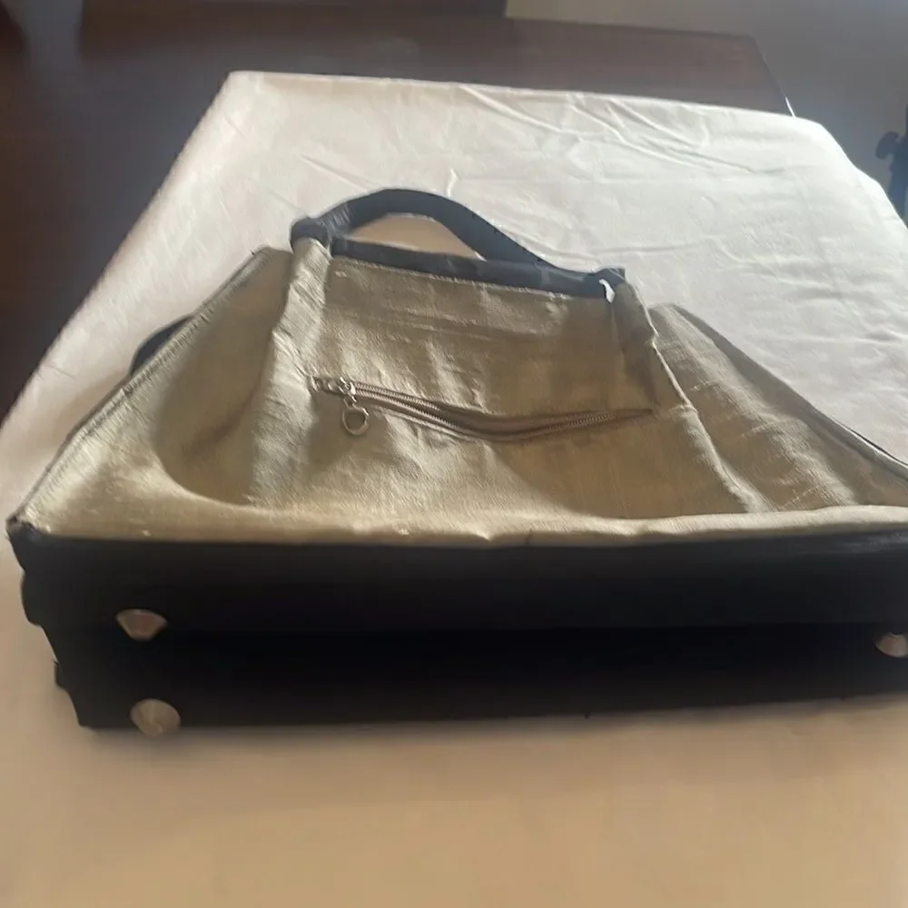 G’s Glory Shoulder Bag